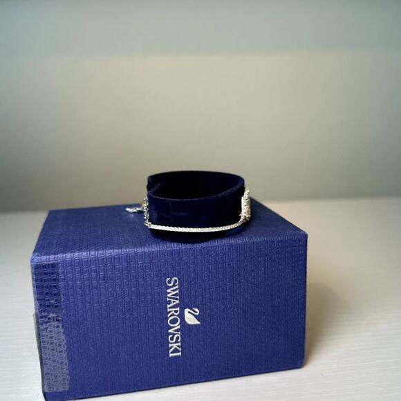Swarovski Iconic Swan Bangle, Multi-colored Bracelet - Picture 3 of 6